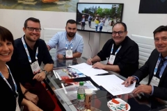 42644104_10156643241862298_3405105309843193856_n