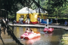 piscine à boules gonflabe