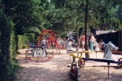 Disparue - Plaine de jeux - 1